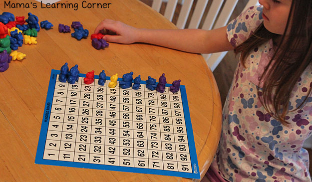 Bear Counters: Using a Hundred Chart