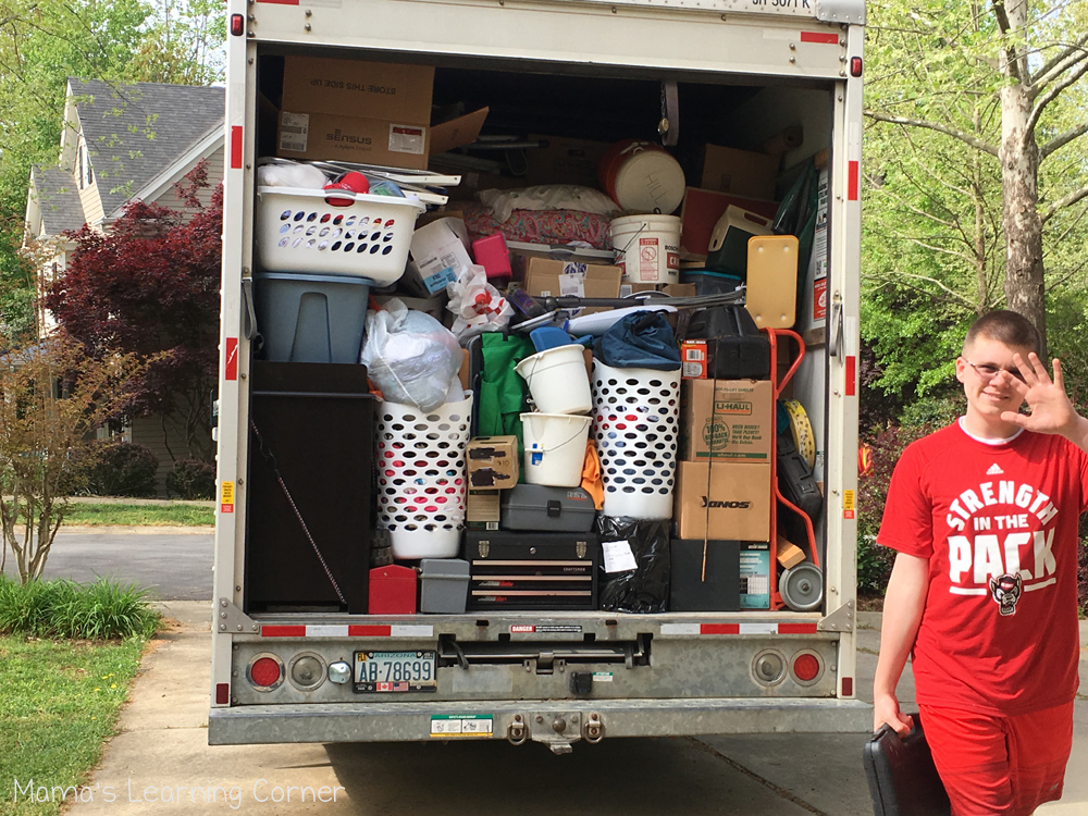 New House Moving Van - Mamas Learning Corner
