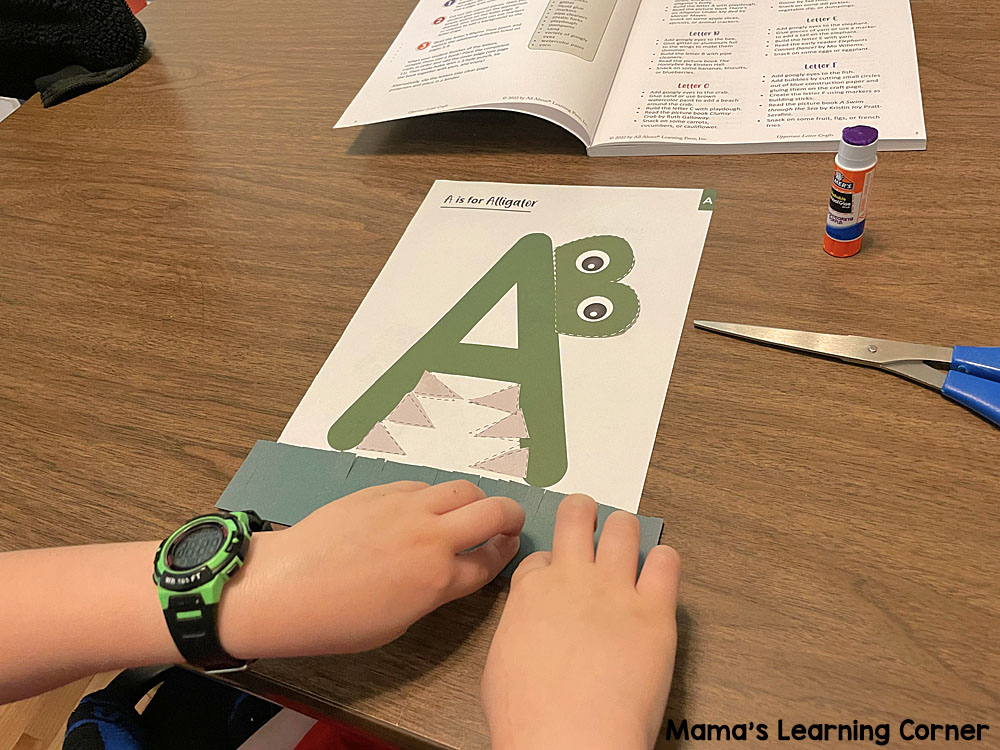 Our Summer Before Kindergarten Plans 3 Alligator Craft - Mamas Learning Corner Our Summer Before Kindergarten Plans 3 Alligator Craft